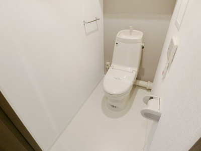 【トイレ】 | アスタ新長田タワーズコート2番館　タワー棟 | シンプルで使いやすいトイレです