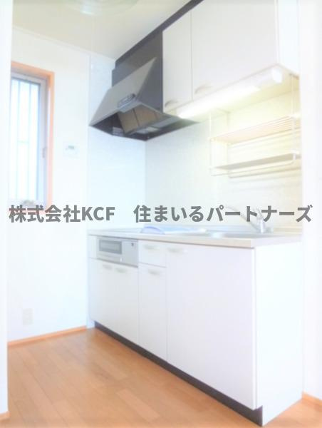 メゾン・ド・カメリアのキッチン|コンパクトなキッチンで掃除もラクラク