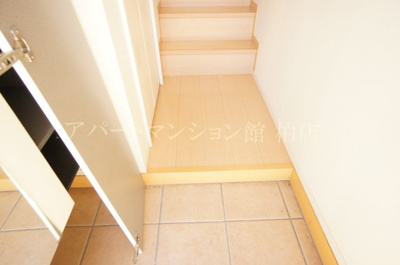 【玄関】 | ジュネス | ★玄関