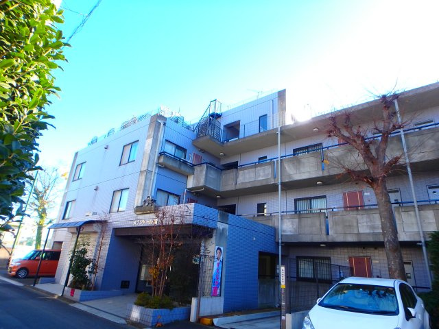 メゾンドール藤の外観