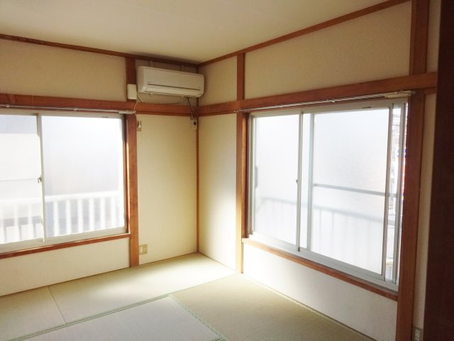 シモダタウンの和室