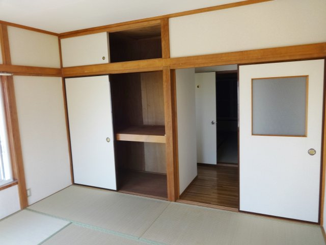シモダタウンの和室