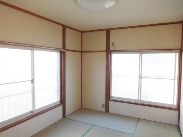 シモダタウンの和室