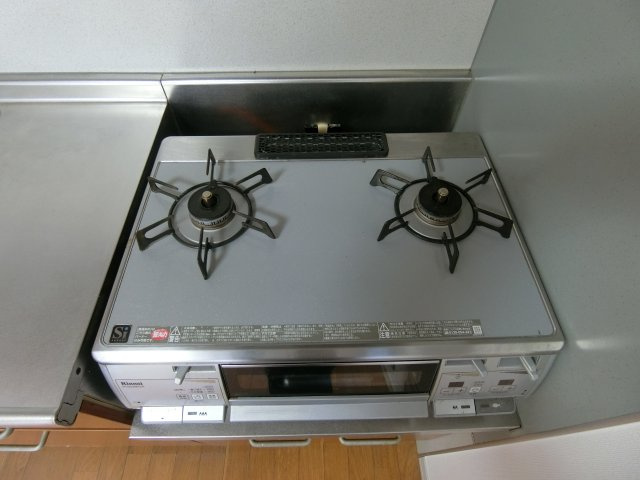 ファミーユ中野B棟のキッチン