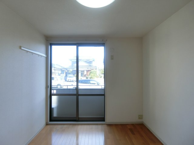 ファミーユ中野B棟の洋室