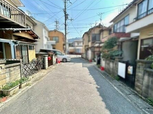 【前面道路含む現地写真】 | 山科区小山中ノ川町　中古戸建（賃貸オーナーチェンジ）