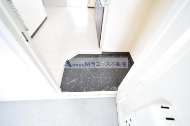 【玄関】 | ラウンドツウ鴻池