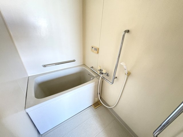 シャンブルド昭島の浴室