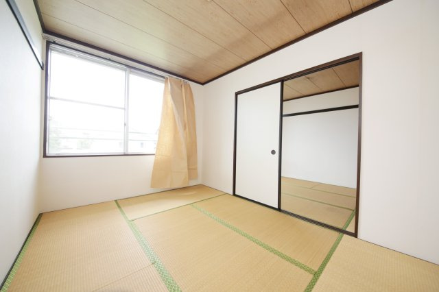 フォーブル末広の内装
