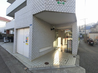 【エントランス】