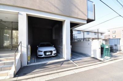 【駐車場】 | ヴィラ港北ＮＴインディ８　価変