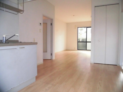 【居間・リビング】 | ディアス池田 B棟