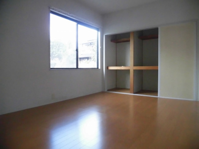 【洋室】 | ディアス池田 B棟