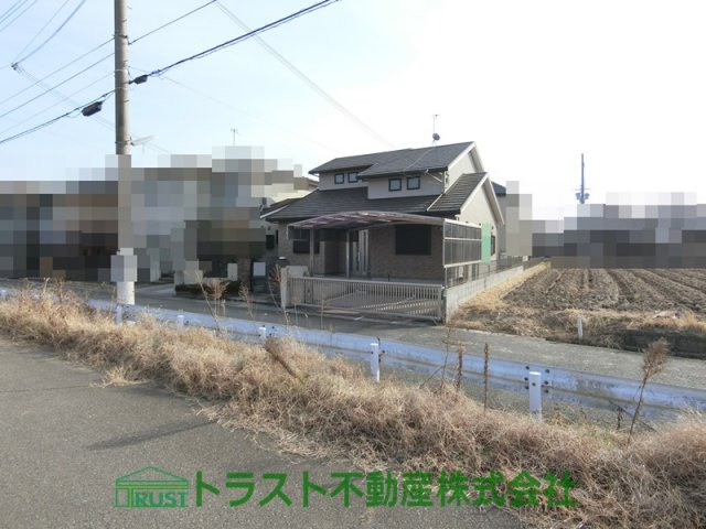 神戸市西区宮下3丁目　中古戸建の前面道路含む現地写真