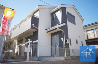 【外観】 | 7号棟　現地（2019年2月）撮影
堂々完成しました！即入居可能♪
敷地面積133.86㎡（40.49坪）。
駐車2台可能。