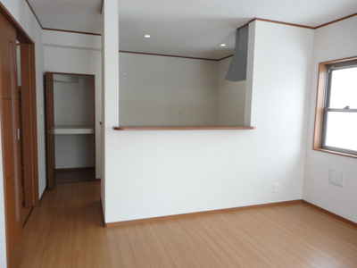 【キッチン】 | 下新田町一戸建