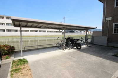 【その他共用部分】 | クオリア上之島町南 | ☆屋根付き駐輪場☆
