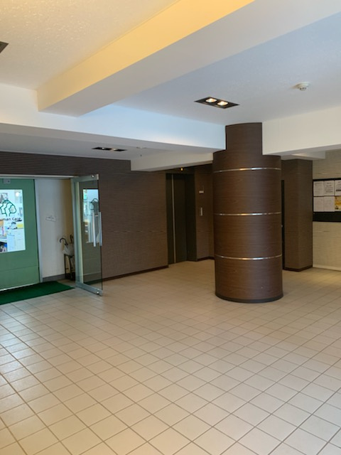 レジティ八王子のロビー