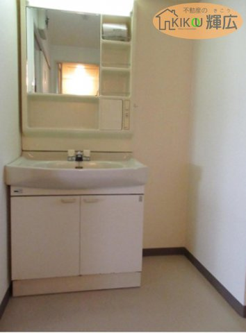 【独立洗面台】 | グランドシャトー西明石　3階