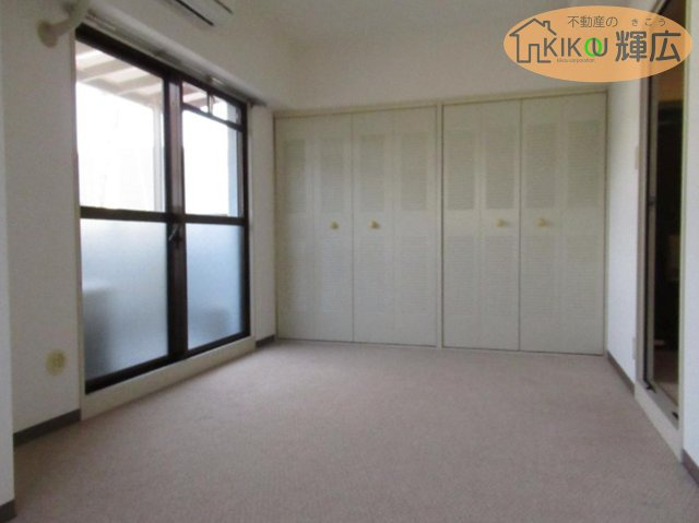 【寝室】 | グランドシャトー西明石　3階 | 寝室スペースです。