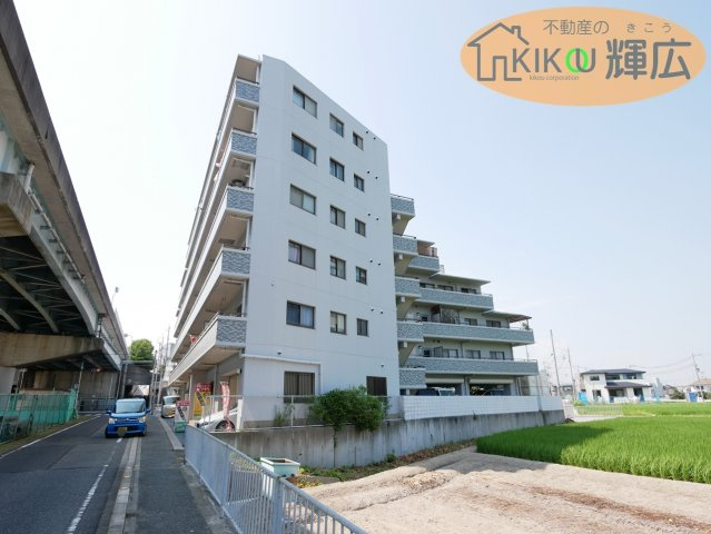 グランドシャトー西明石　3階の外観|ＪＲ［大久保駅」まで徒歩18分