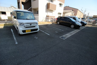 【駐車場】