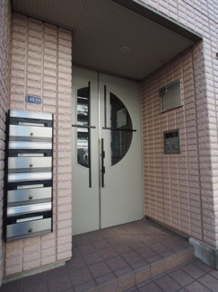 【エントランス】