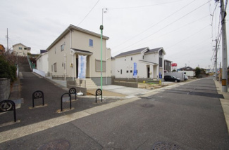 【前面道路含む現地写真】 | 3号棟　現地（2019年2月）撮影
前面道路は西側幅員約6.0mの公道。