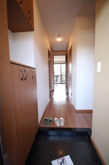 【玄関】 | エスポアールSⅡ | シンプルで使いやすい玄関です