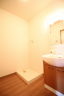 【洗面所】 | エスポアールSⅡ | 脱衣スペースもあります