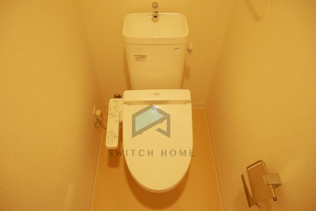 【トイレ】 | エスポワール都貴 | 落ち着いた色調のトイレです