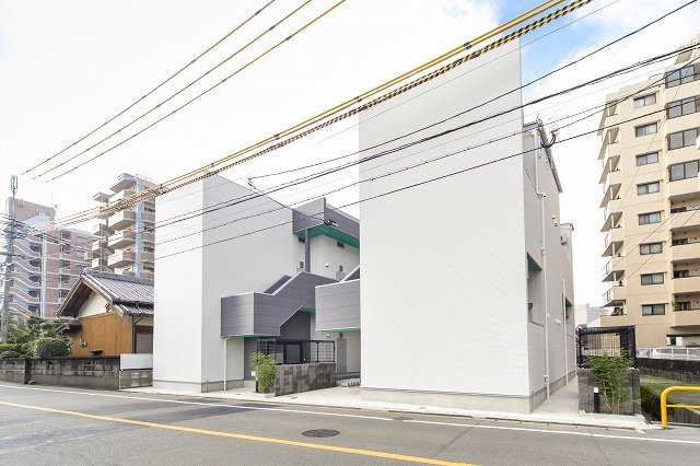 ラピュター桜ヶ丘