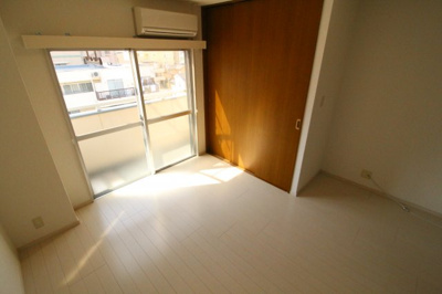 【洋室】 | KAWASE mansion壱番館