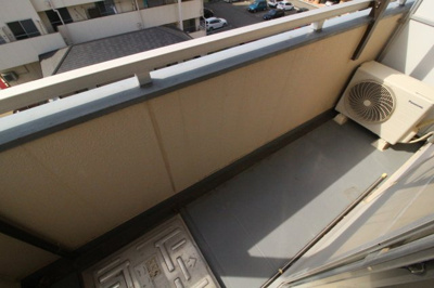 【バルコニー】 | KAWASE mansion壱番館