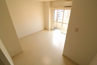 【居間・リビング】 | KAWASE mansion壱番館