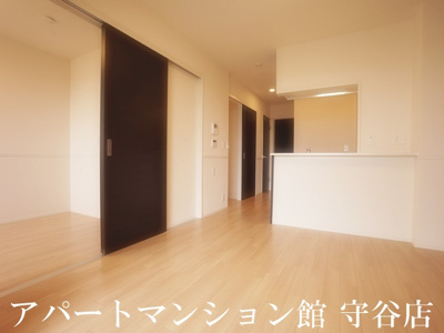 【居間・リビング】 | Excellent Palace