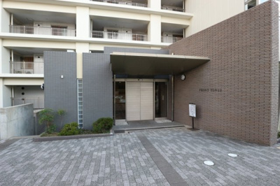 【エントランス】 | タワーズランド北野田フロントタワー | ゆとりのあるエントランスです