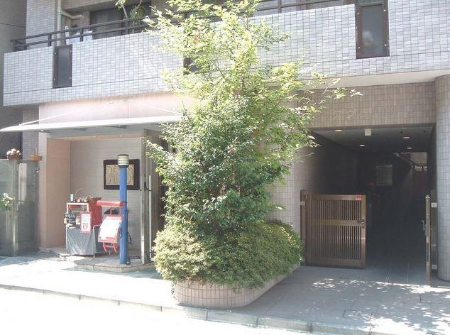 アウラ九段のエントランス|アウラ九段