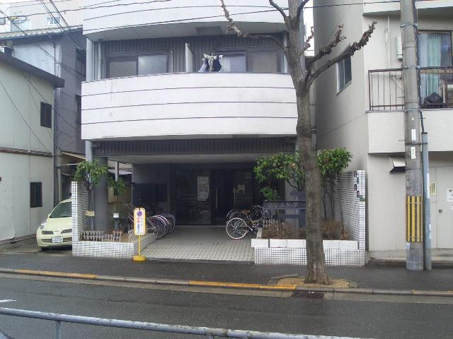 【エントランス】 | ボルムドゥヌ荒川