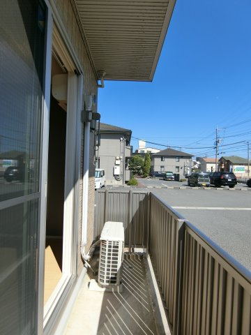 エストマルス　A棟のバルコニー|イメージ105号室の写真（反転あり）