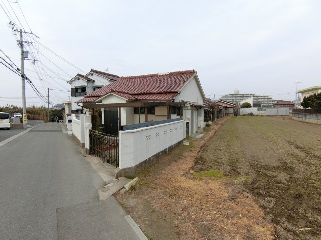 明石市藤江土地の前面道路含む現地写真|南向きで陽当たり通風良好です