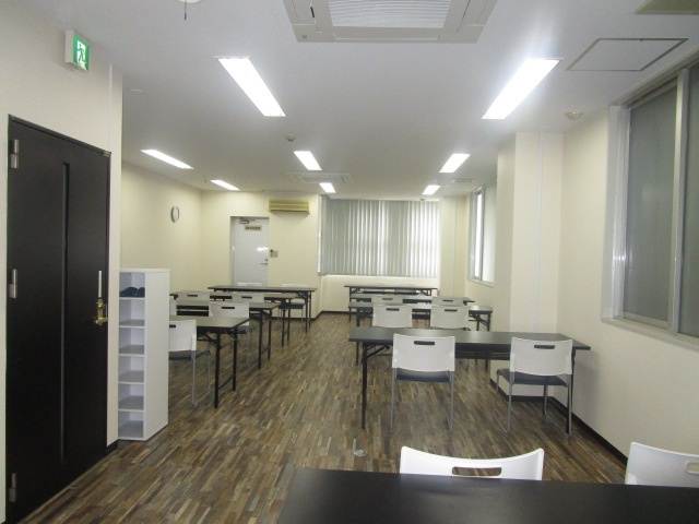 【内装】 | 前入居者様　現在空き　机・椅子等無し