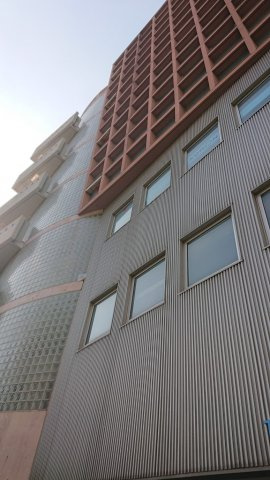 新横浜ツルガビル