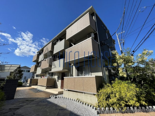 コスモスAの外観