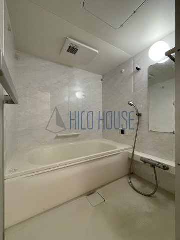 レフィナード(川越的場)の浴室