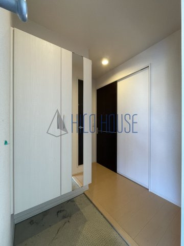 レフィナード(川越的場)の玄関