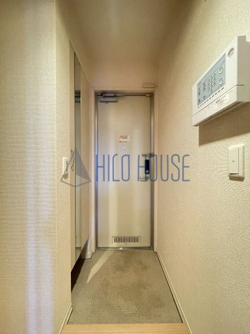 カルチェBの玄関