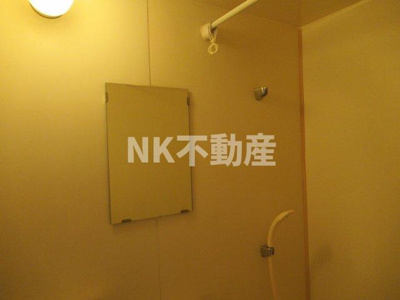 【浴室】 | あかねハイツ（河内小阪賃貸） | お風呂に鏡があります