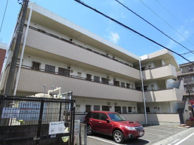 関谷マンションの駐車場