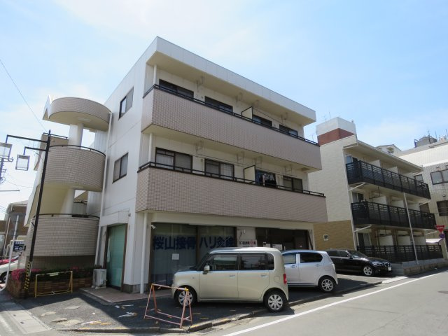 関谷マンションの外観
